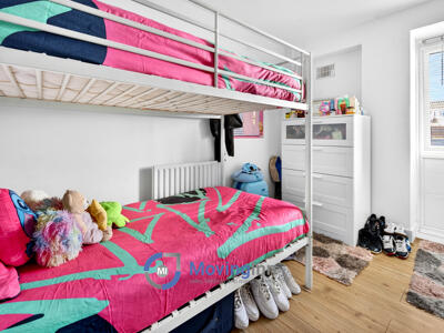 Picture 12